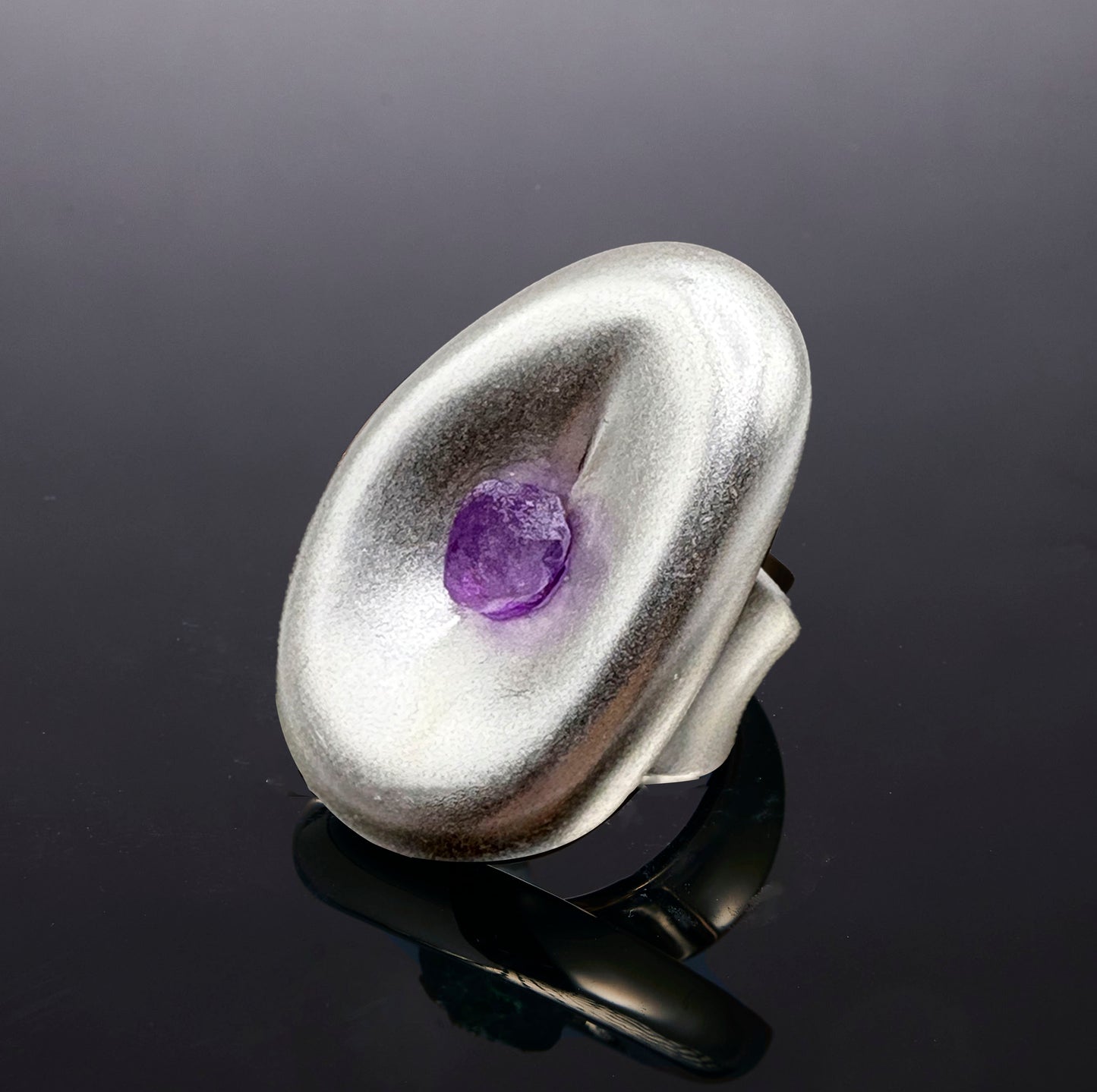 Silver Ovum ring with raw Amethyst crystal detail view by QiBai London
