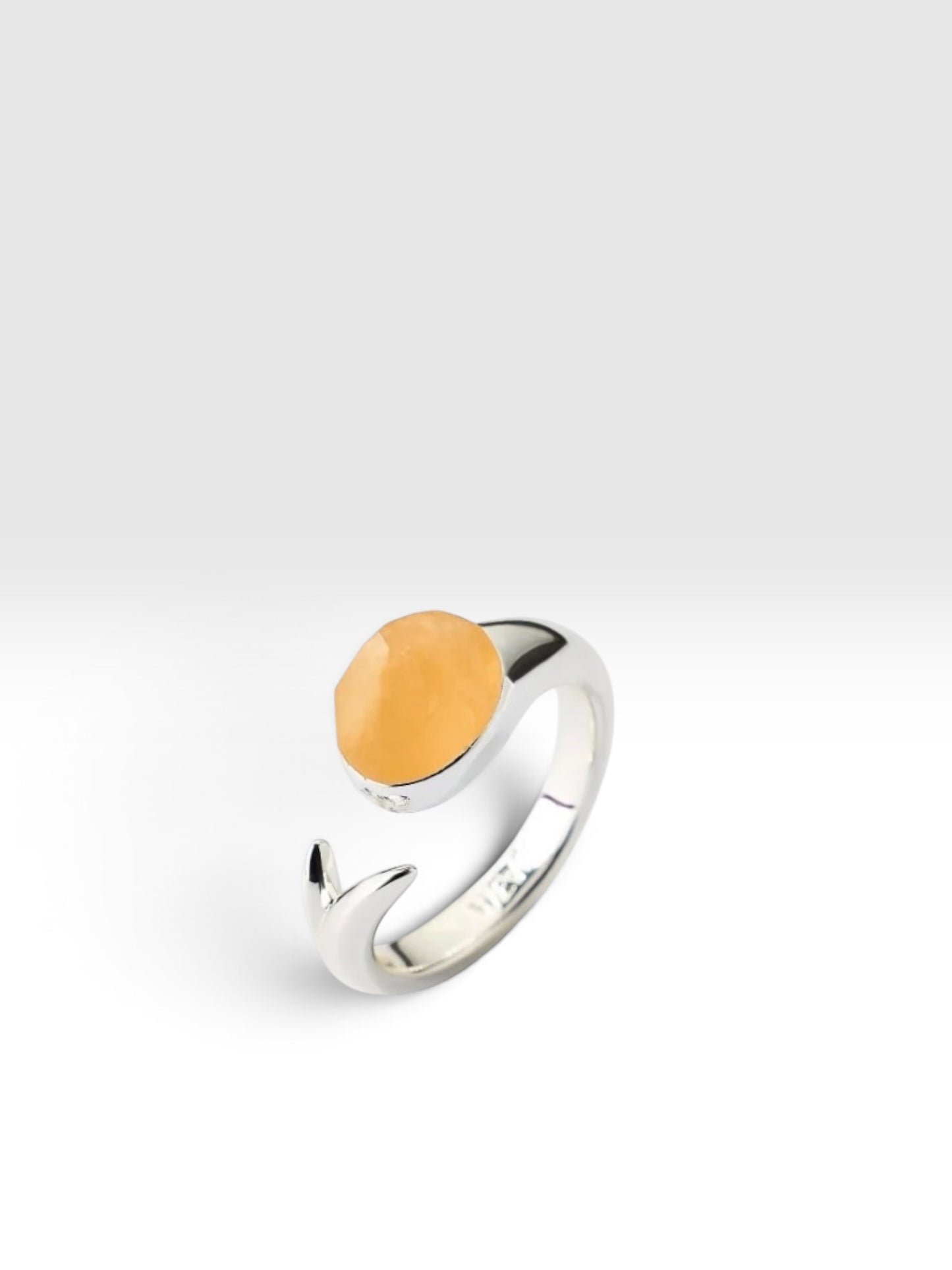 Tulip silver ring with yellow citrine crystal by QiBai London