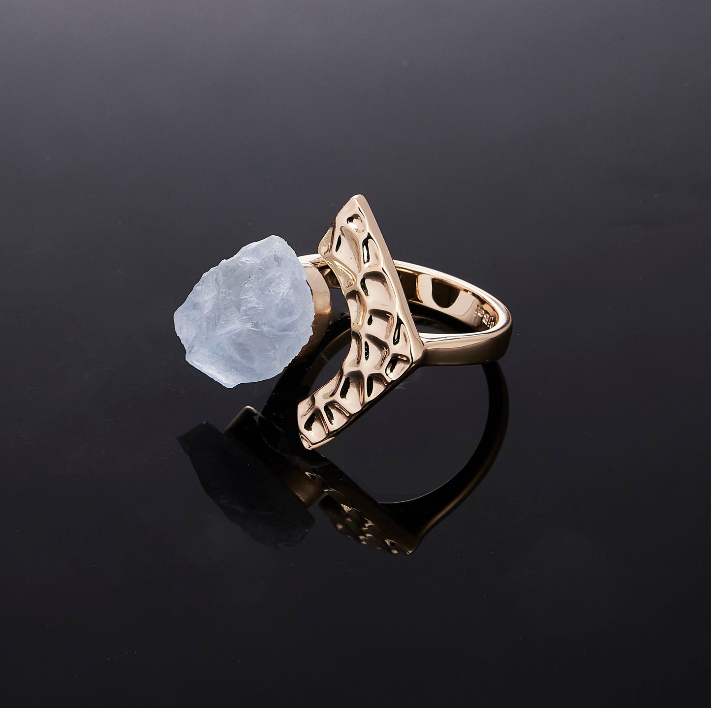 Gold Tectonic Bloom ring with raw Kyanite crystal detail view by QiBai London