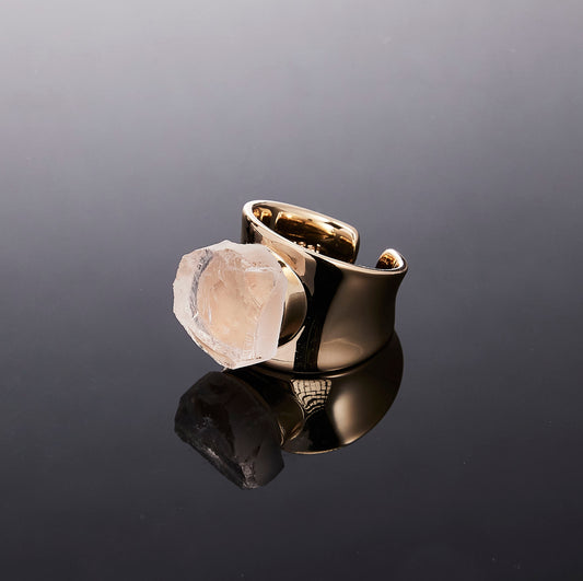 Gold Monolith ring with raw Rose Quartz crystal detail view by QiBai London