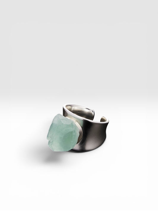 Silver Monolith ring with raw Fluorite crystal front view by QiBai London