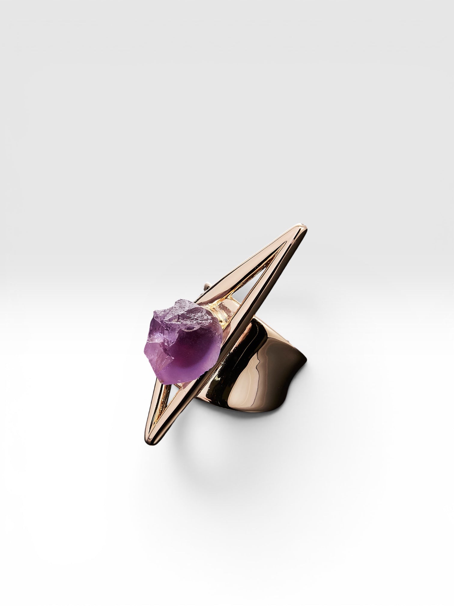 Gold Vector I ring with raw Amethyst crystal front view by QiBai London