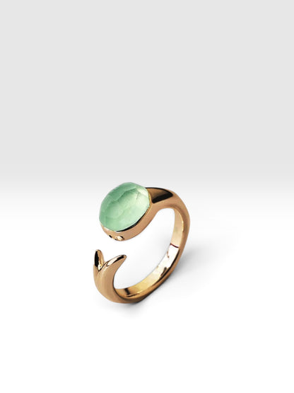 Tulip gold ring with green fluorite crystal by QiBai London