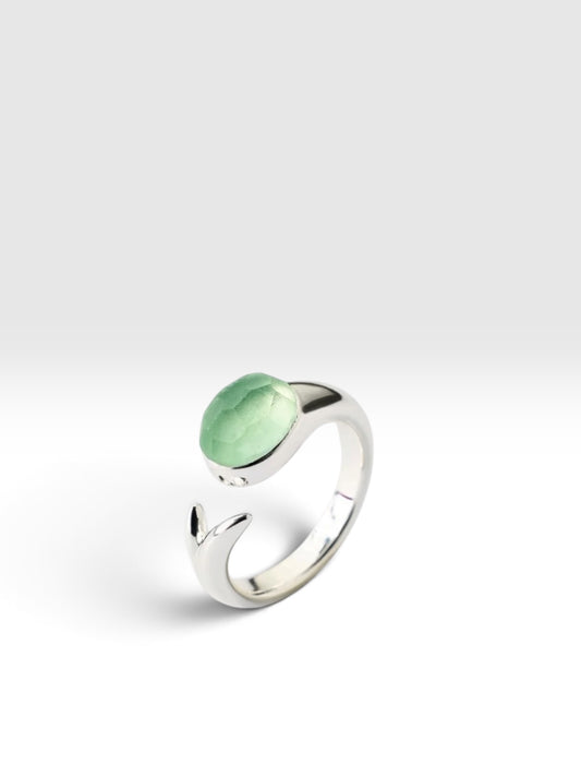 Tulip silver ring with green fluorite crystal by QiBai London
