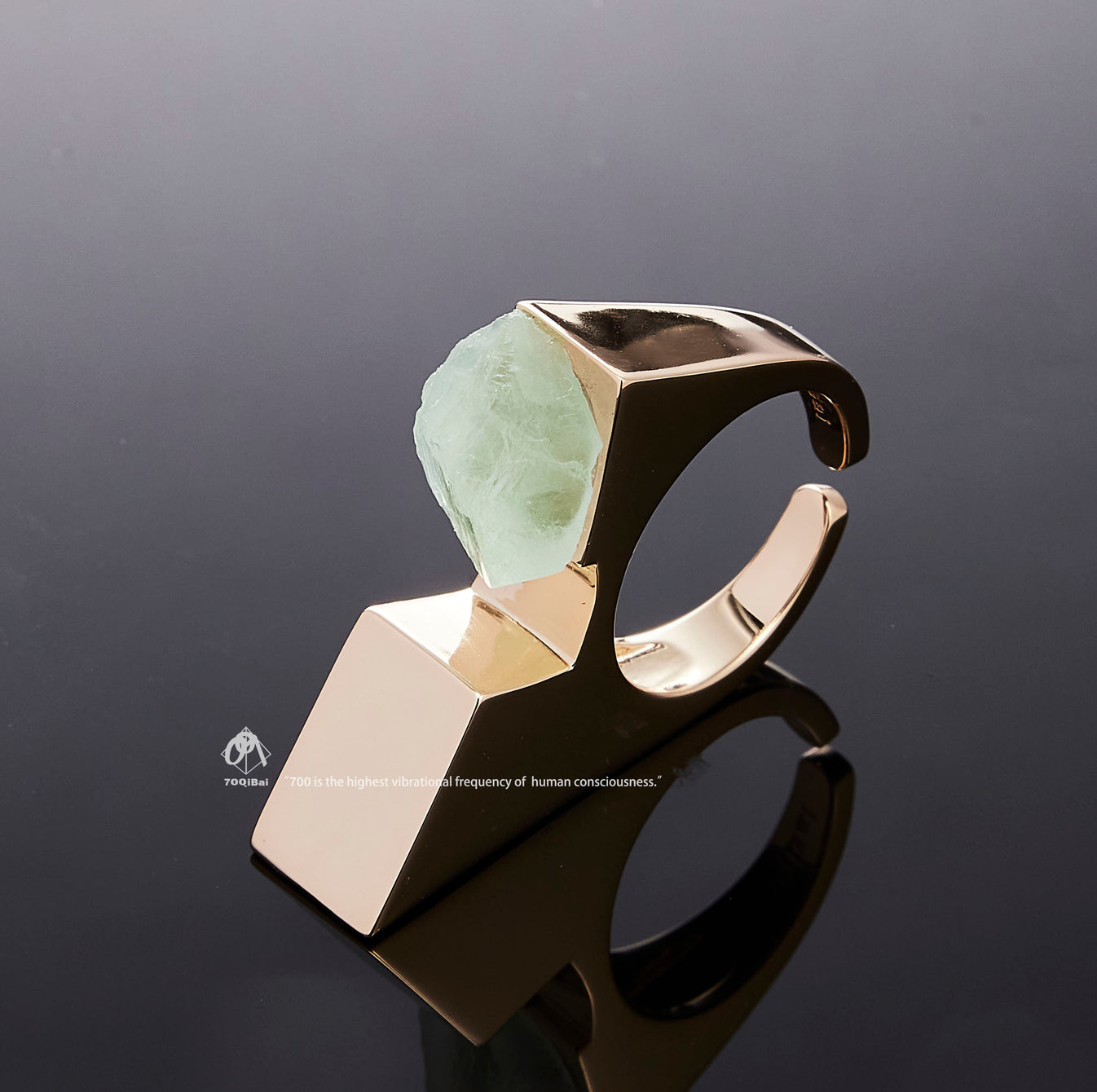 Gold Vertex ring with raw Fluorite crystal detail view by QiBai London
