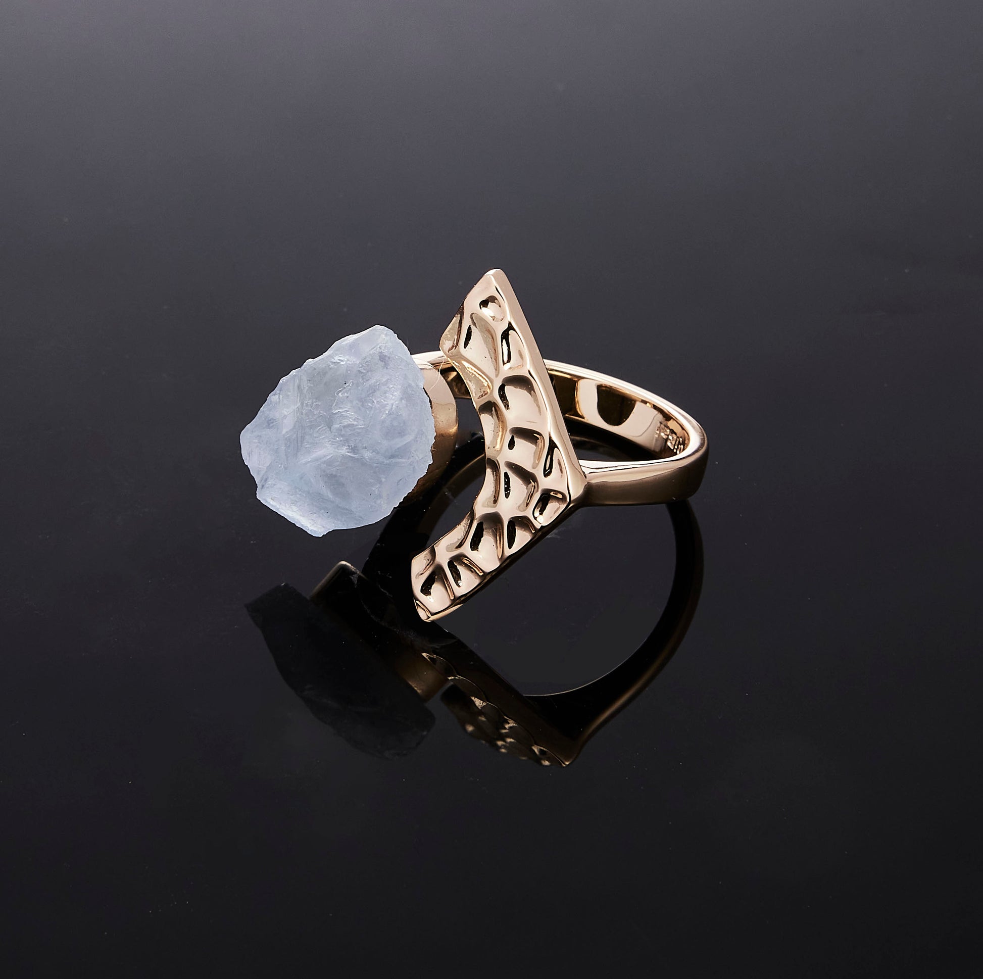 Gold Tectonic Bloom ring with raw Kyanite crystal detail view by QiBai London